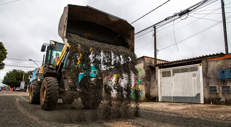 Mutirão em Jundiapeba no Dia D