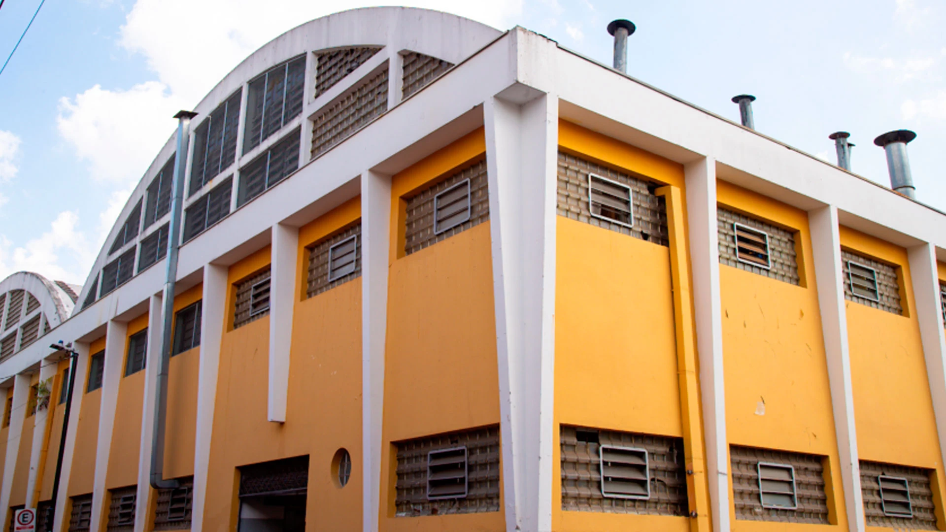 Feira do Escambo Literário 